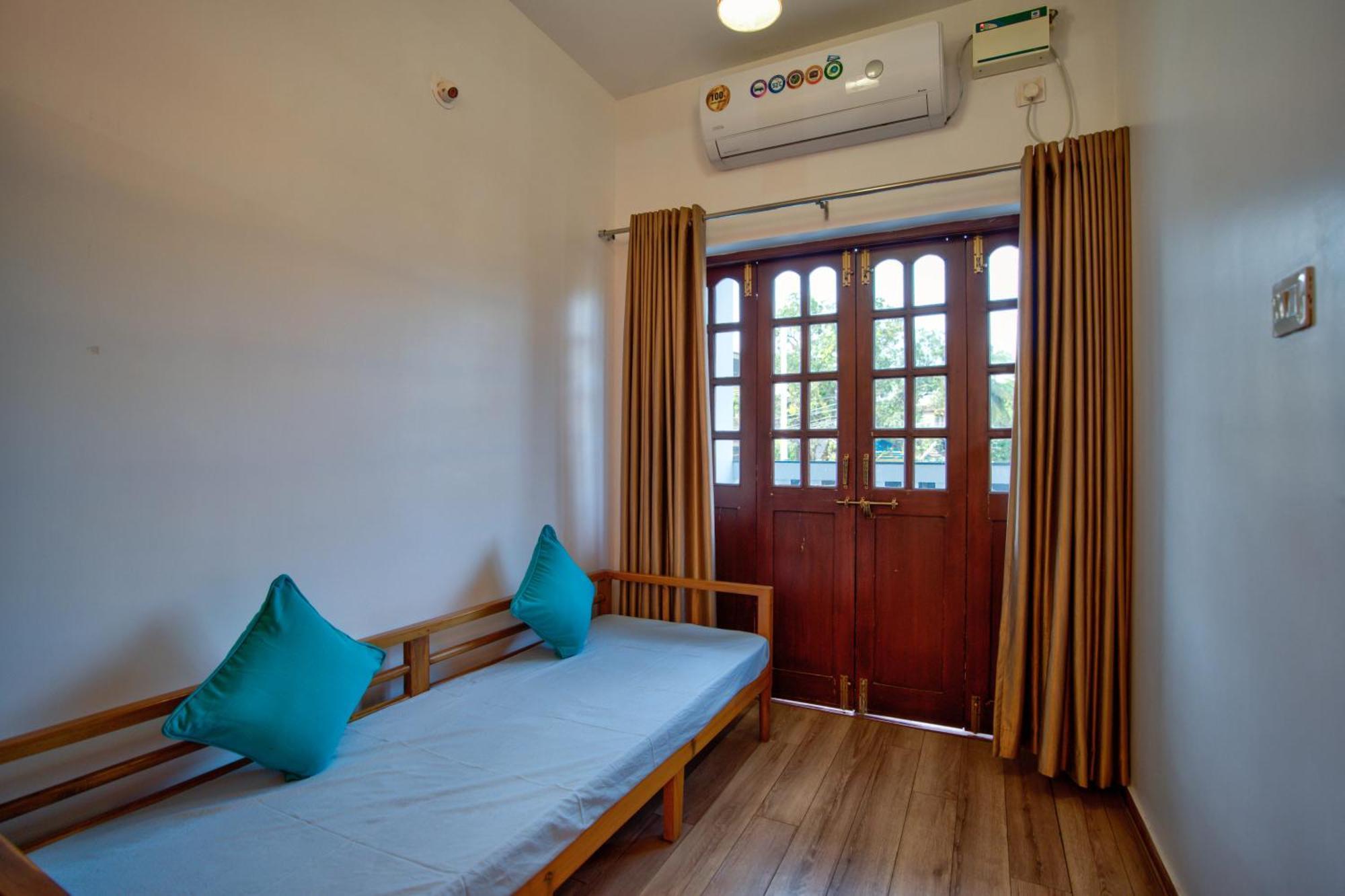 Resort Martins Siesta , A Portuguese Heritage Resort In Calangute Арпора Екстер'єр фото
